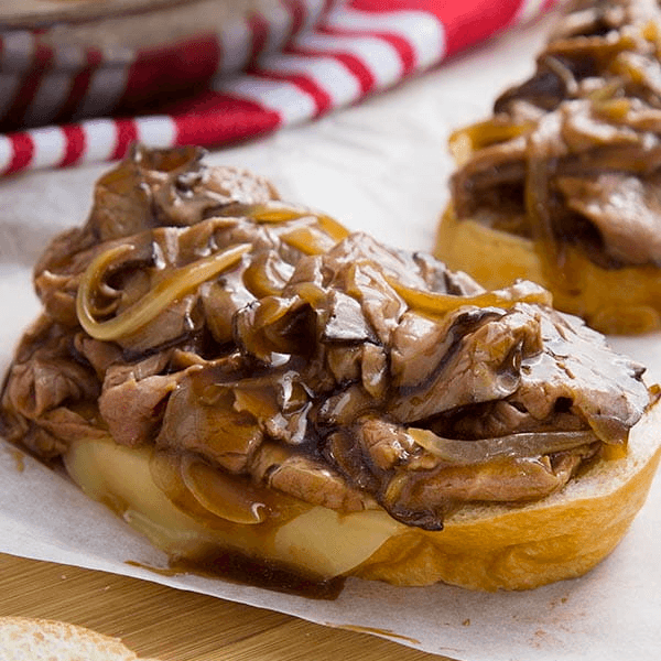 Roast Beef with Gravy Sandwich
