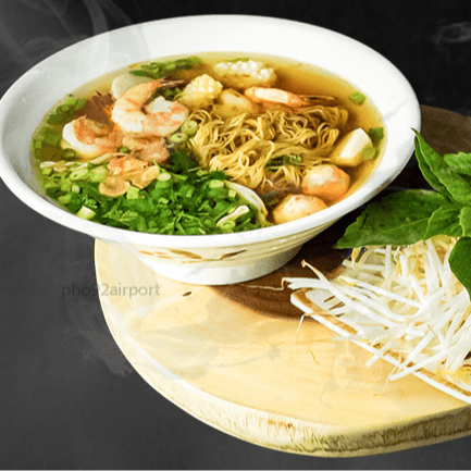 T13. Seafood w/ Egg Noodle Soup (Mi HS)