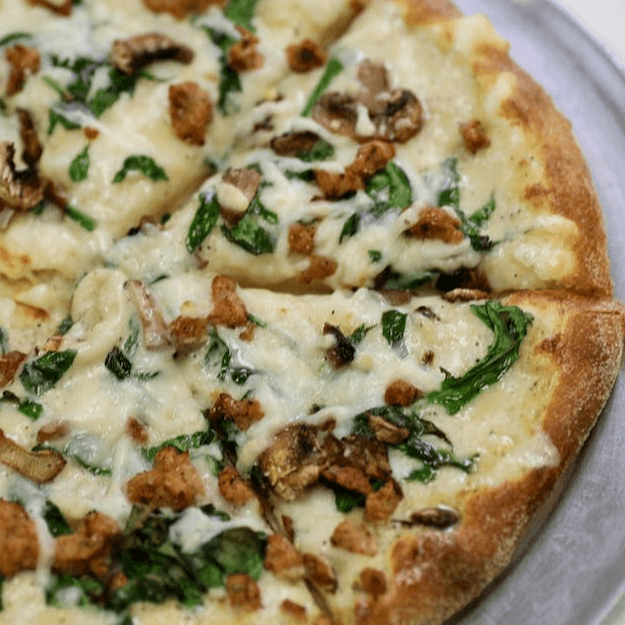 Chicken Alfredo Pizza (16")