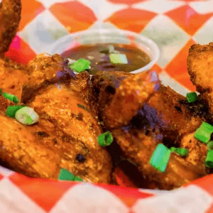 Delicious Chicken Wings: BBQ and American Favorites