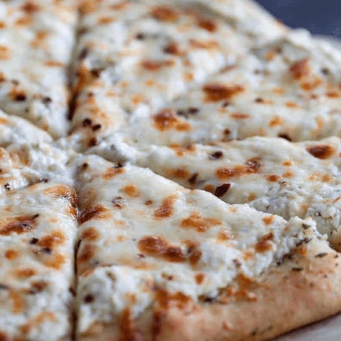 White Ricotta Pizza (Medium 14")