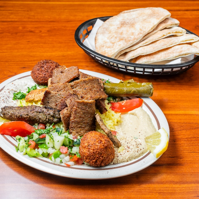 Combination 'Super Dish'.