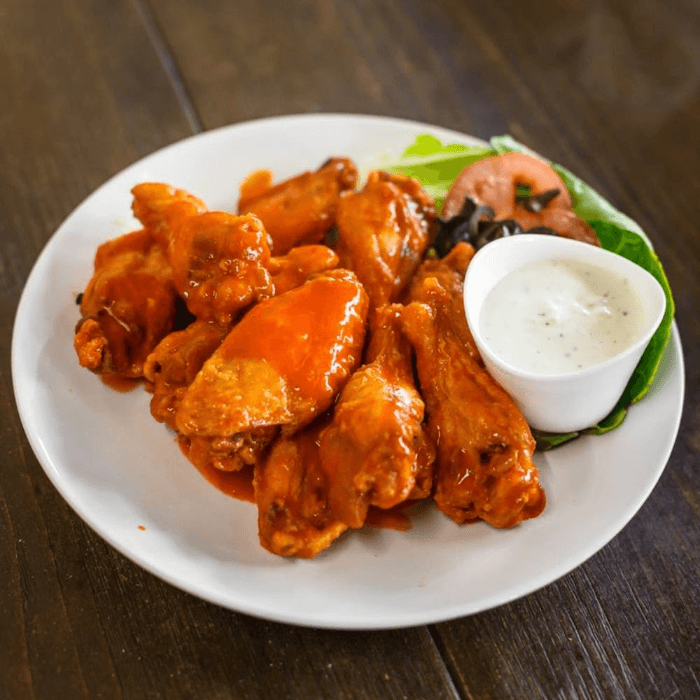 Delicious Chicken Wings at Our Italian Pizzeria