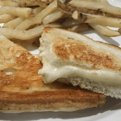 Delicious Grilled Cheese Creations