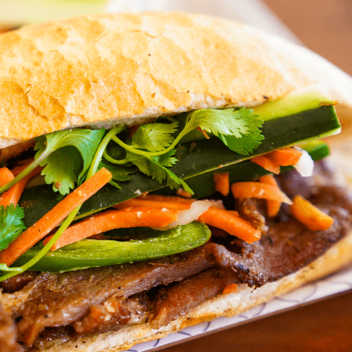 2. Thịt Nướng (Chargrilled Pork).