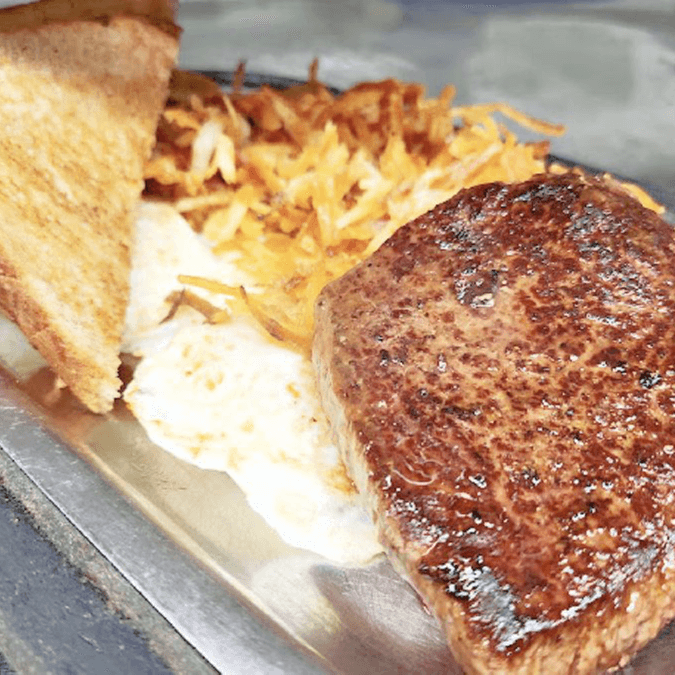 Golden Hash Browns: A Breakfast Staple