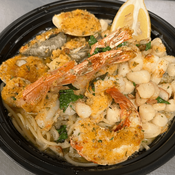 Seafood Pasta with Clams.