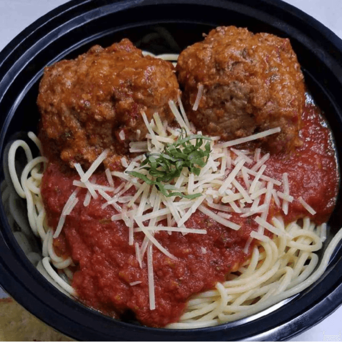 Spaghetti with Marinara.