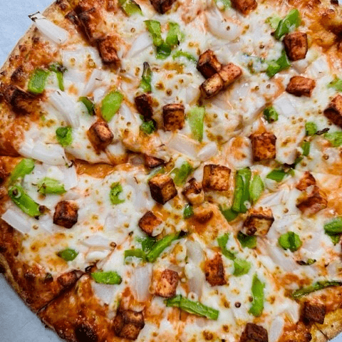Tandoori Paneer Pizza.