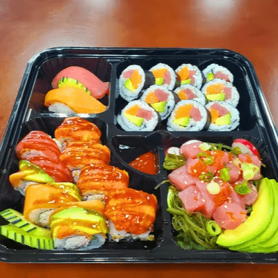 48.Delish Family Value Rainbow Fusion Bento*