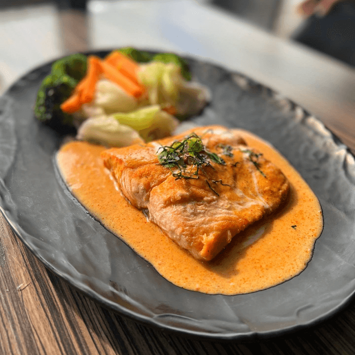 Chu Chee Salmon