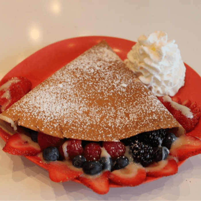 Cream Cheese and Fresh Berries Crepe