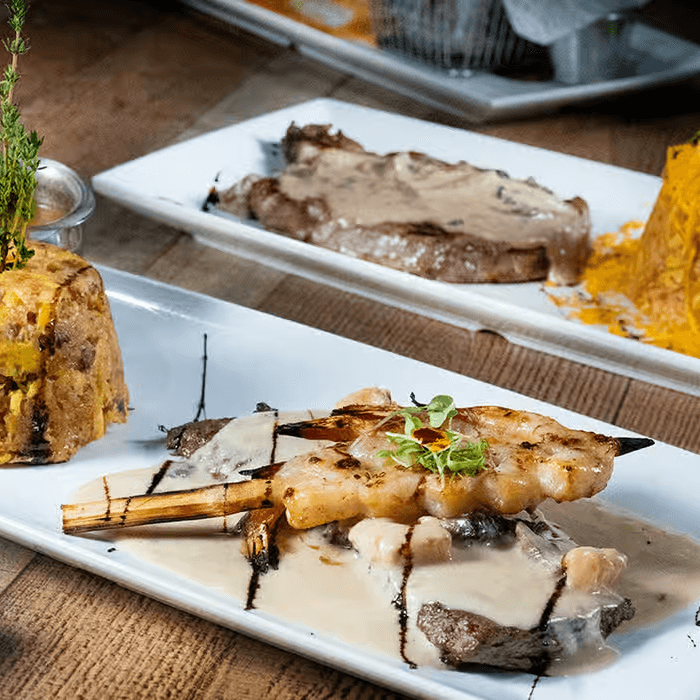 Surf and Turf (Mar y Tierra)