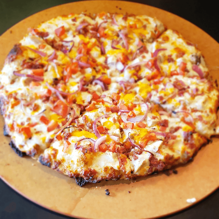Chicken Club Grilled Pizza (9" Small)