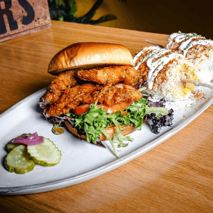 Dete Chicken Sandwich