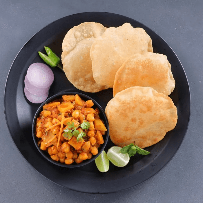 Chole Puri