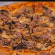 Funghi E Salsiccia Pizza