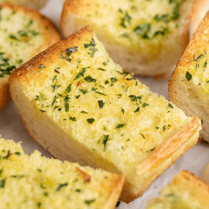 Garlic Bread (6 Servings).