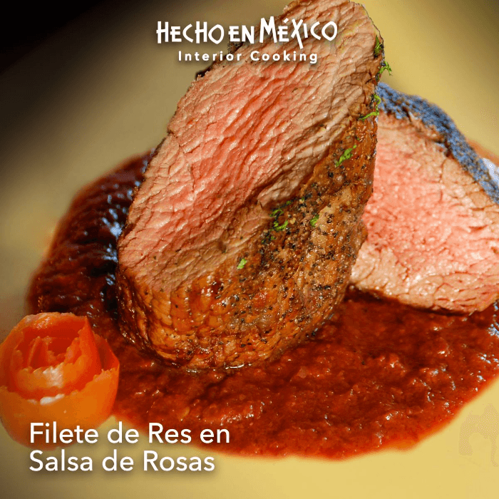 Filete de Res en Salsa de Rosas*