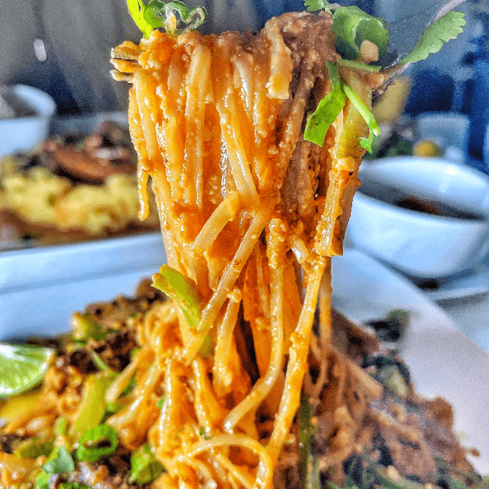 Delicious Pad Thai: A Vegan and American Favorite