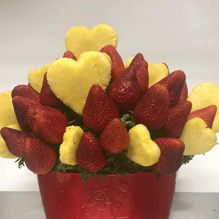 Large  Hearts and   Berries   Bouquet
