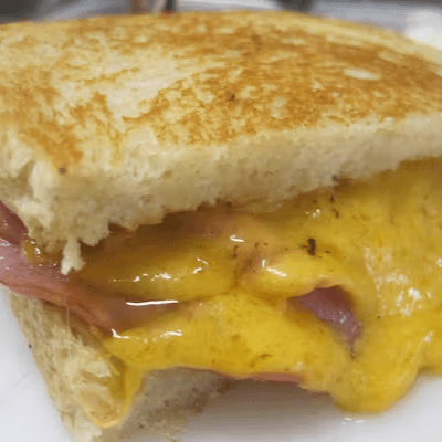 Kids-Grilled Ham & Cheddar Cheese