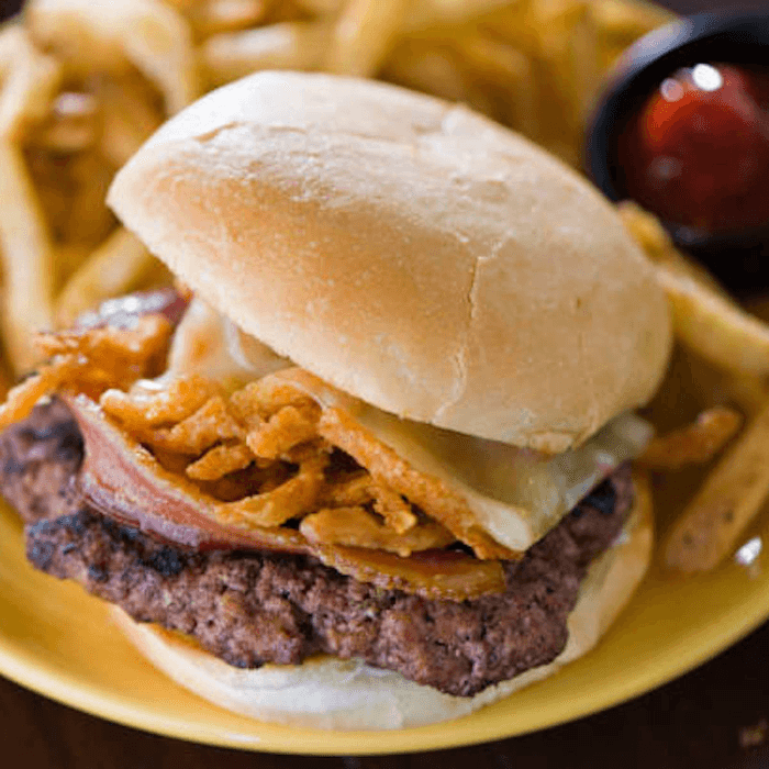 Cheeseburger with Fries