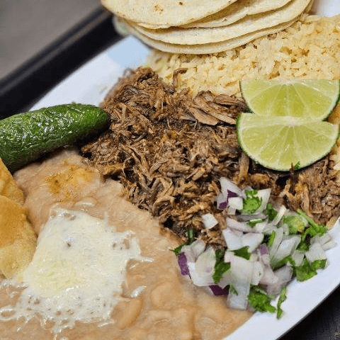 Delicious Nachos: A Mexican Fiesta