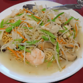 Combination Pan Fried Noodles 什锦煎面.