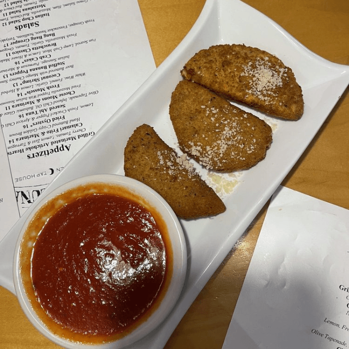 Cheese Moons & Marinara