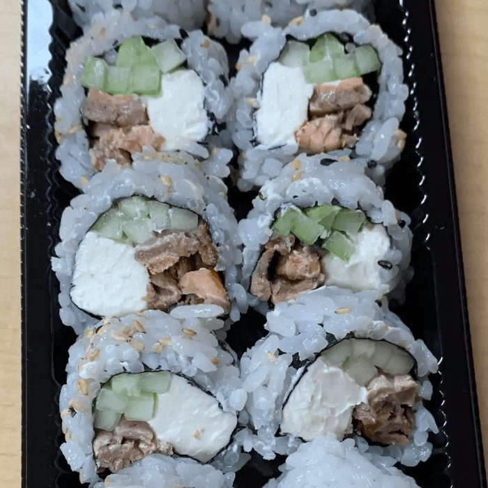 Grilled Salmon Roll