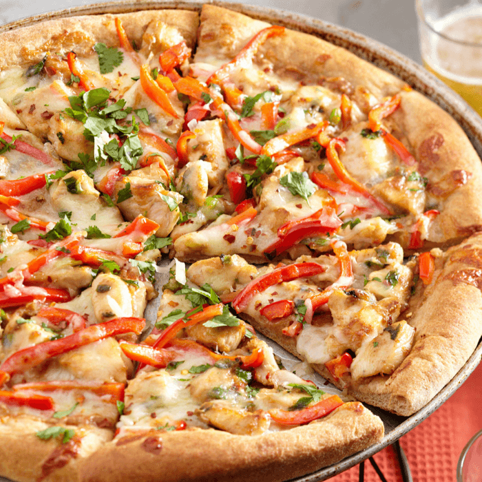 Balsamic Chicken Pizza (Large 16'')