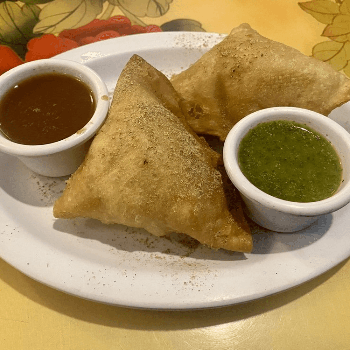 Vegetable Samosa (2)