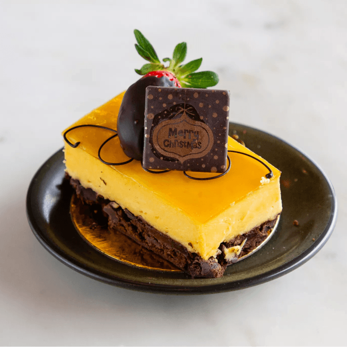 Manggo Chocolate Mousse Cake.