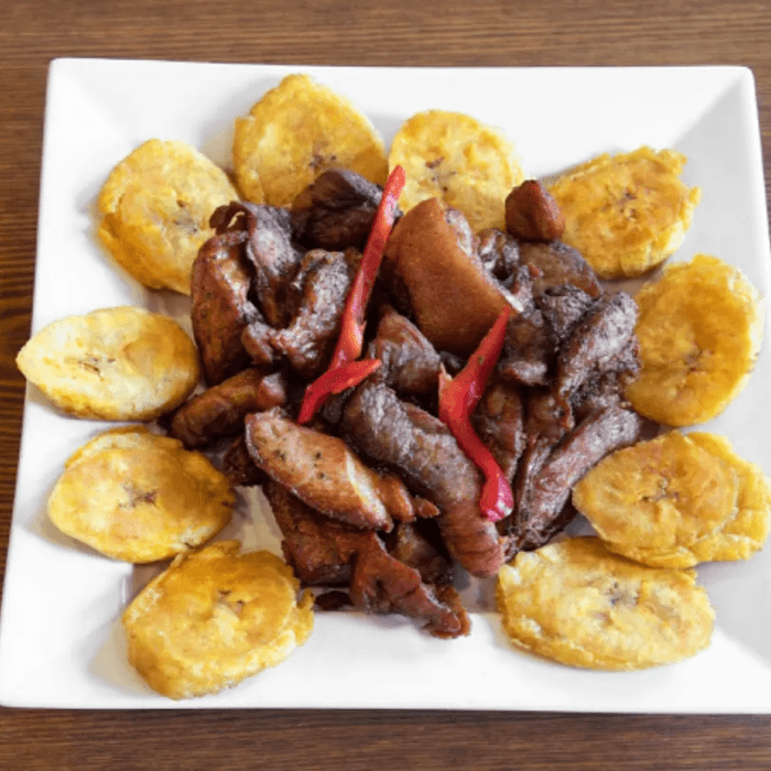 Carne De Cerdo Frita Estilo Cubano.