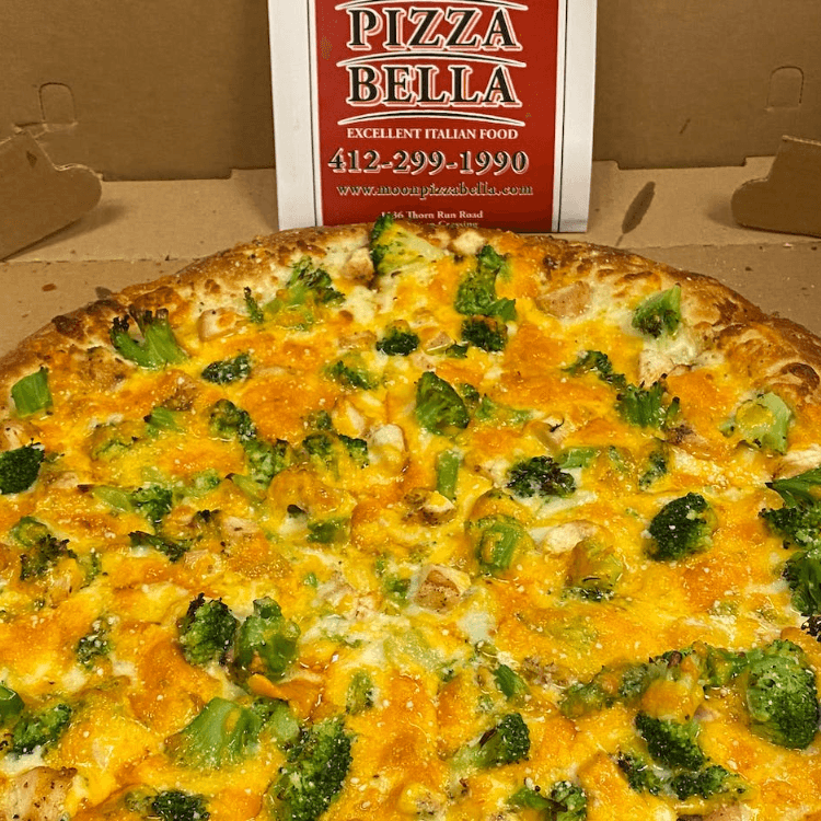 Chicken & Broccoli Pizza (6 Cut Small 10").