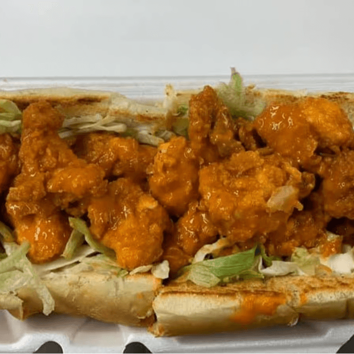 Hot Wing Hoagie