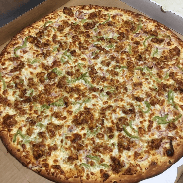 BBQ Chicken Supreme Pizza (18" Extra Large)