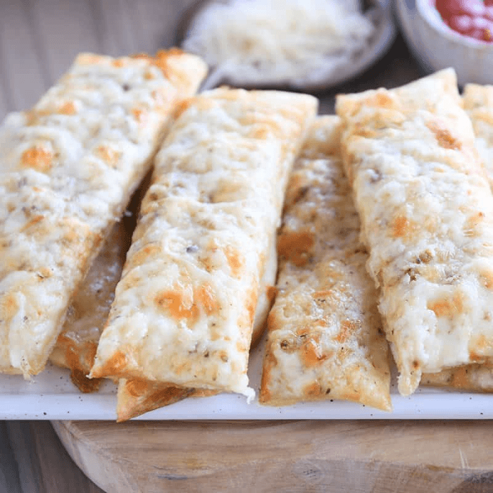 Bread Sticks With Cheese