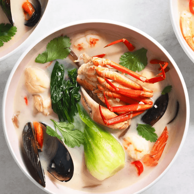 Kao Phad Tom Yum Talay