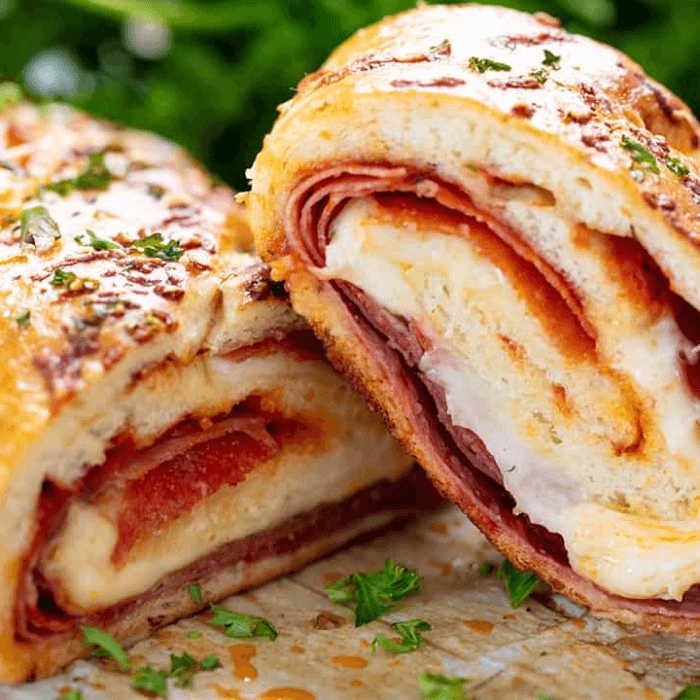 Italian Stromboli (Large)
