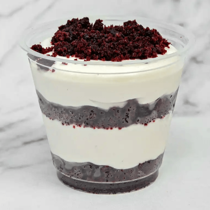 Crumble Cup: Red Velvet Cheesecake