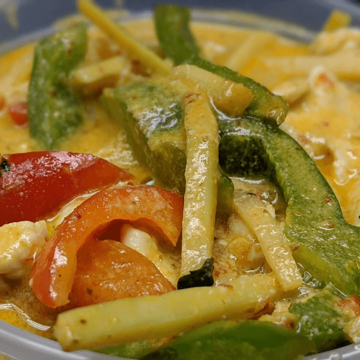 Red Curry Entree.