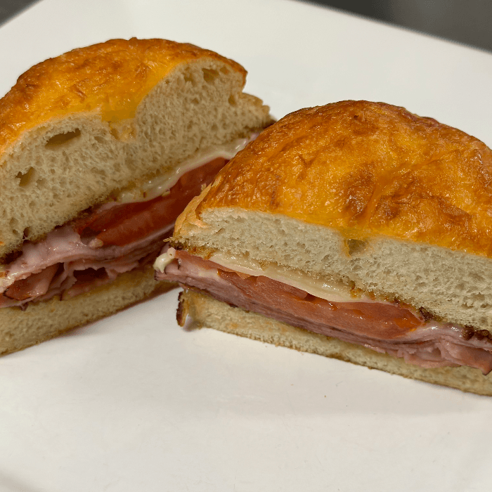 Breakfast Ham Bagel 