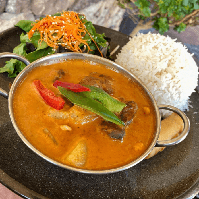  Lunch-Massaman Curry