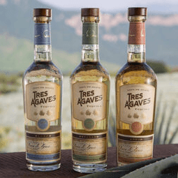 Tres Agaves
