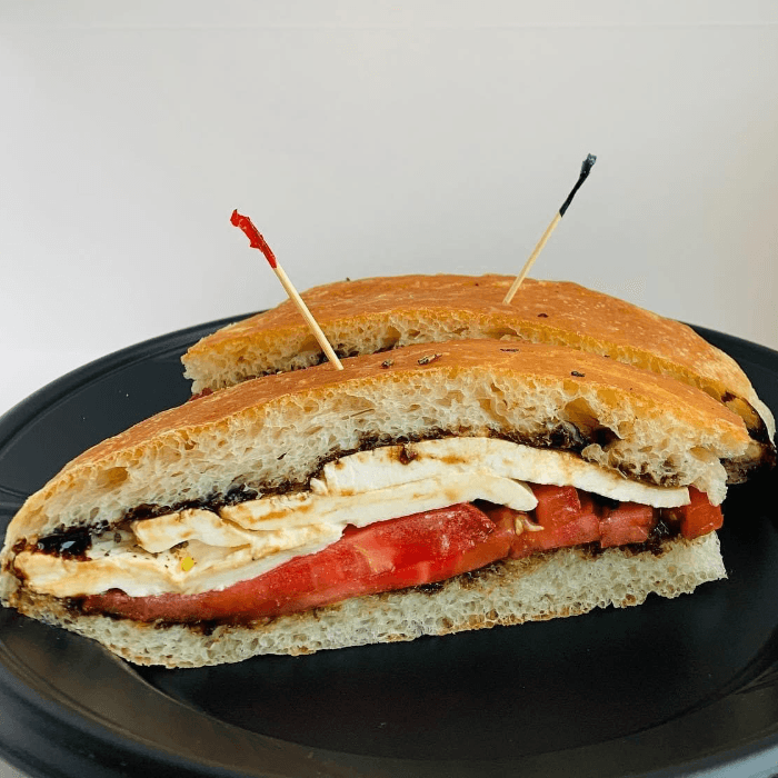 Tomato & Mozzarella Sandwich