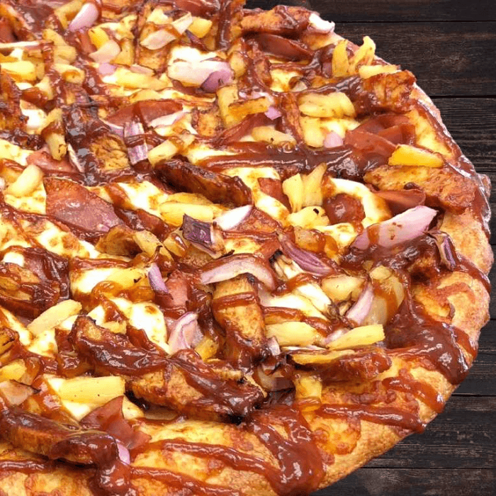 BBQ Hawaiian Pizza (Medium).