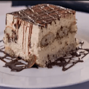 Tiramisu Con Amaretto.