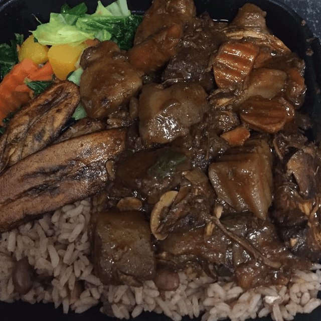 Stew Chicken